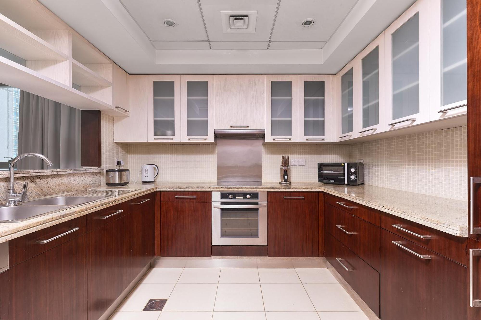 Bellavista Boulevard Spacious 2 Bedroom With Maids Burj Khalifa And Fountain View Dubai