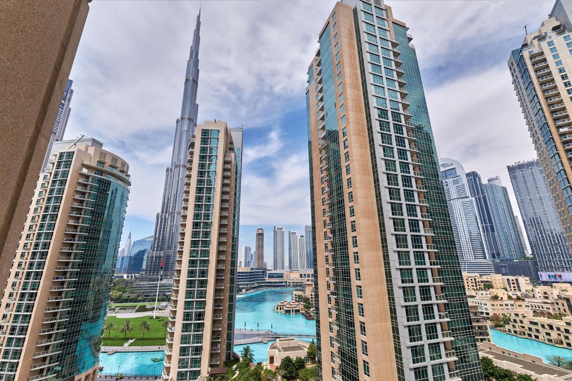 Bellavista Boulevard Spacious 2 Bedroom With Maids Burj Khalifa And Fountain View Apartment *